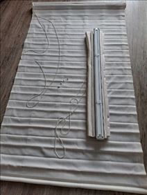 Abbildung: Stoffrollos L190 x B110